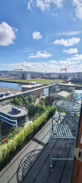 Sailortown Stays - 4 Star Luxury Apartment